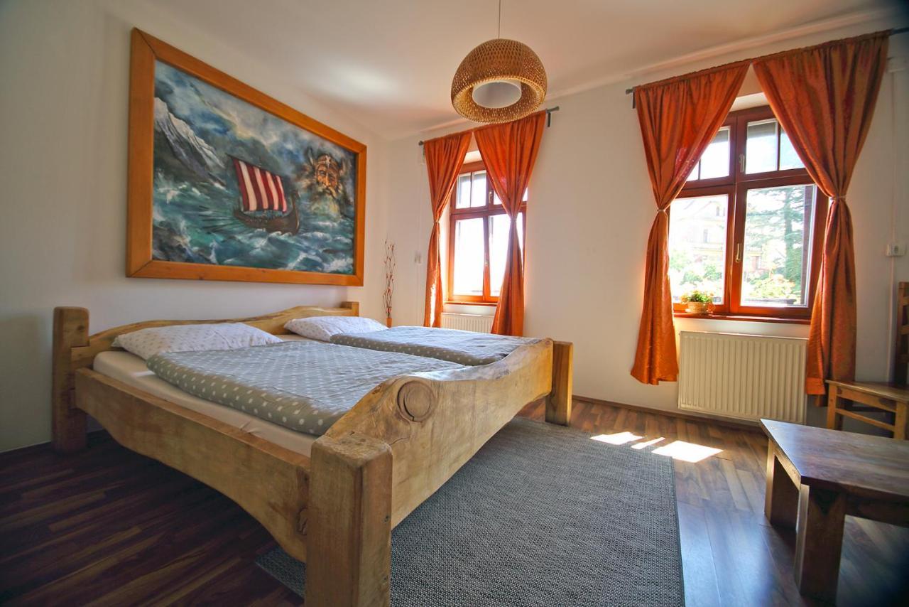 U Matyase Hotell Stod Eksteriør bilde